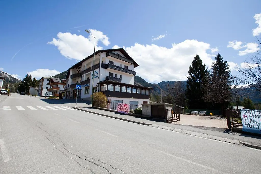 Hotel Migliorati Castione della Presolana 3*,