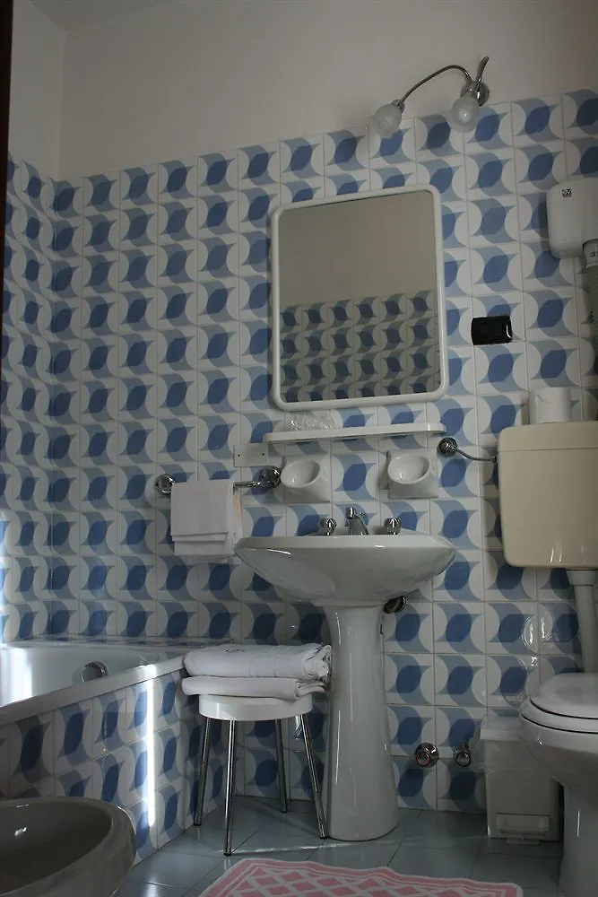Hotel Migliorati Castione della Presolana 3*,
