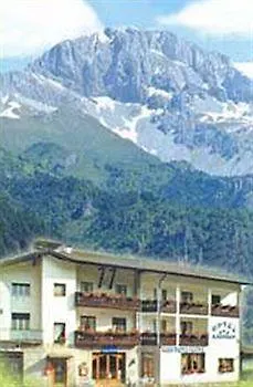 Hotel Migliorati Castione della Presolana 3*,  Italy